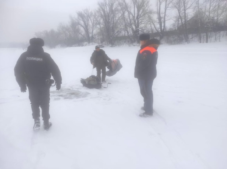 Осторожно лед!. Осторожно лед!.